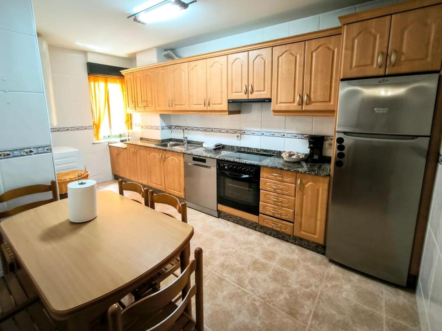 Appartamento Piso Centrico En Ribeira Esterno foto