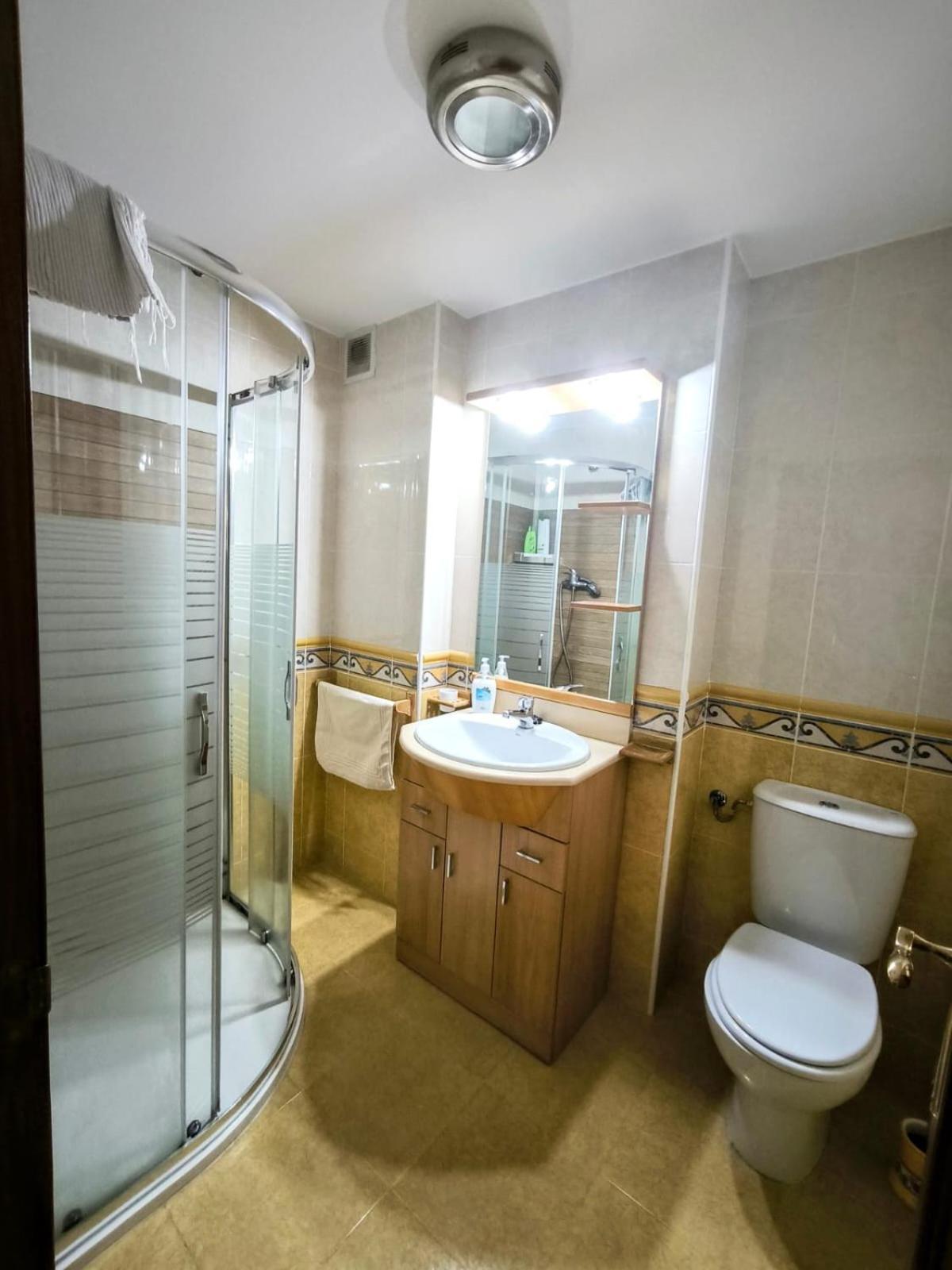 Appartamento Piso Centrico En Ribeira Esterno foto